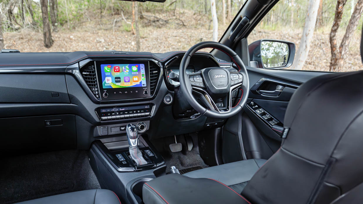 Isuzu D-Max 2024 X-Terrain seats