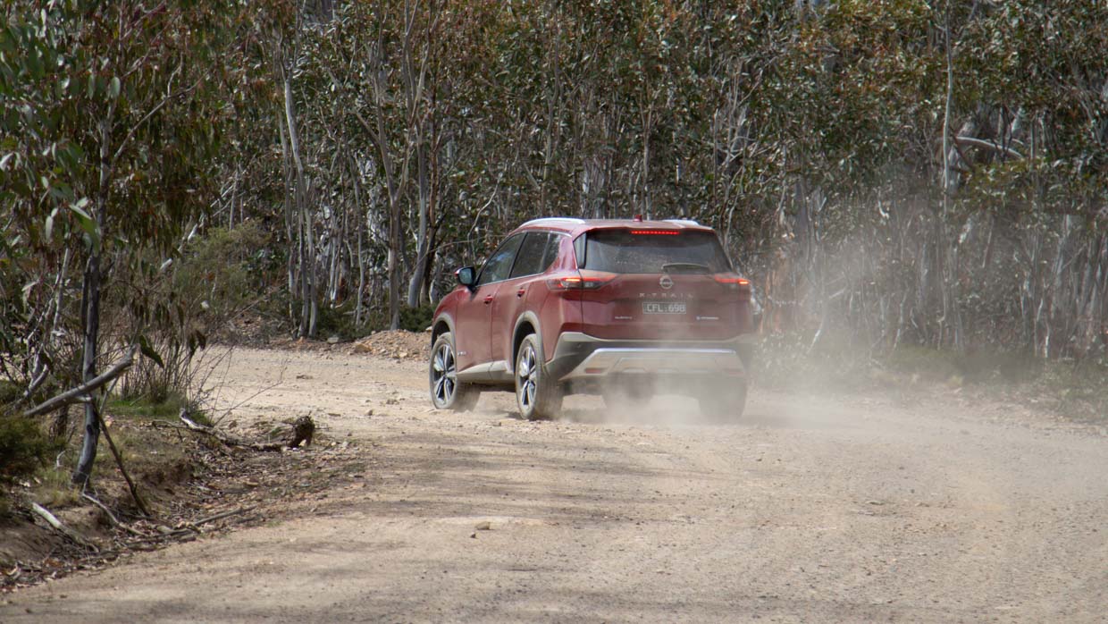 Nissan X-Trail LT 2023 SM 360 rear dirty