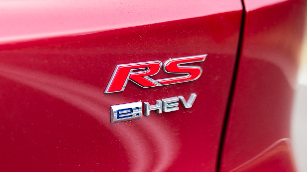 Honda CR-V e-HEV RS 2024 badge 2