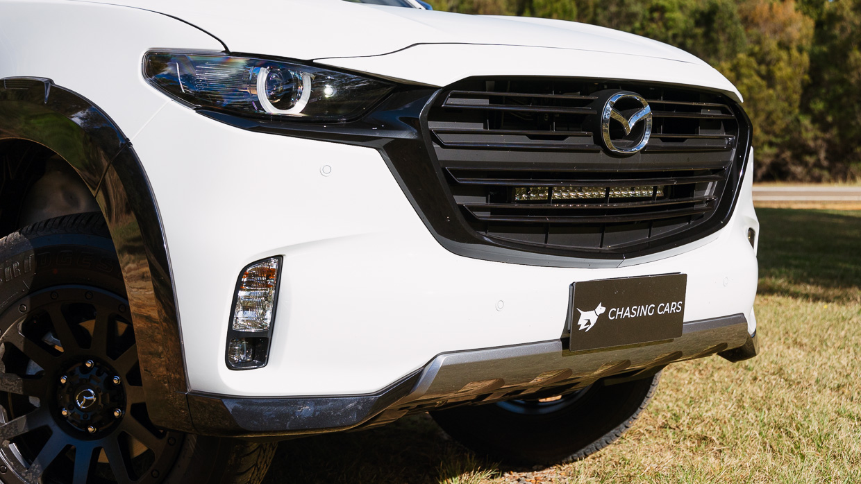 Mazda BT-50 SP Pro Enhancement pack 2024 front close