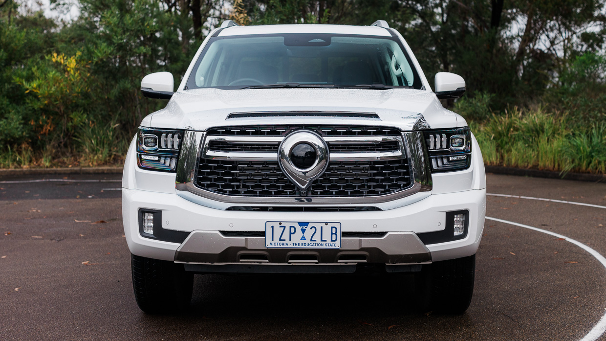 GWM Cannon Alpha Ultra Hybrid 2024 front