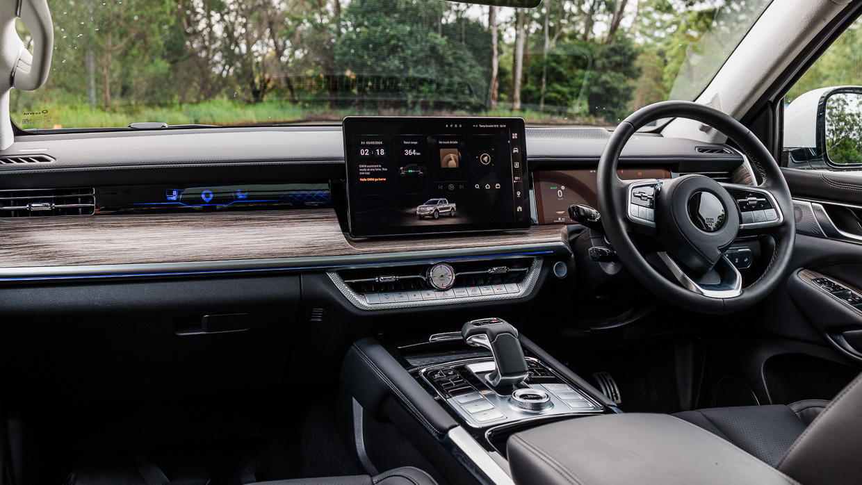 GWM Cannon Alpha Ultra Hybrid 2024 interior