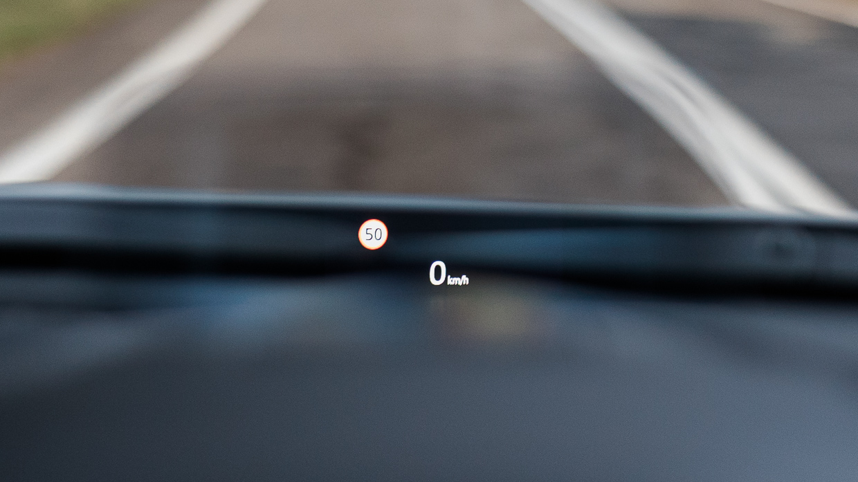 Mazda CX-3 Touring SP 2024 interior HUD