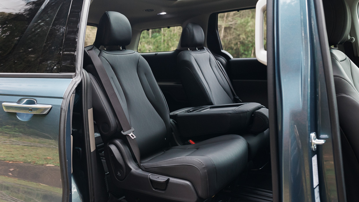 Kia Carnival GT-Line Lite 2024 interior rear seats