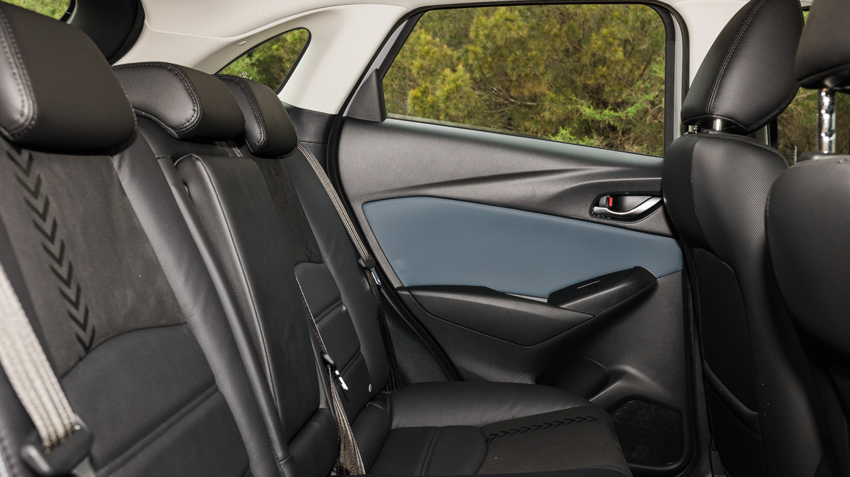 Mazda CX-3 Touring SP 2024 interior back seat