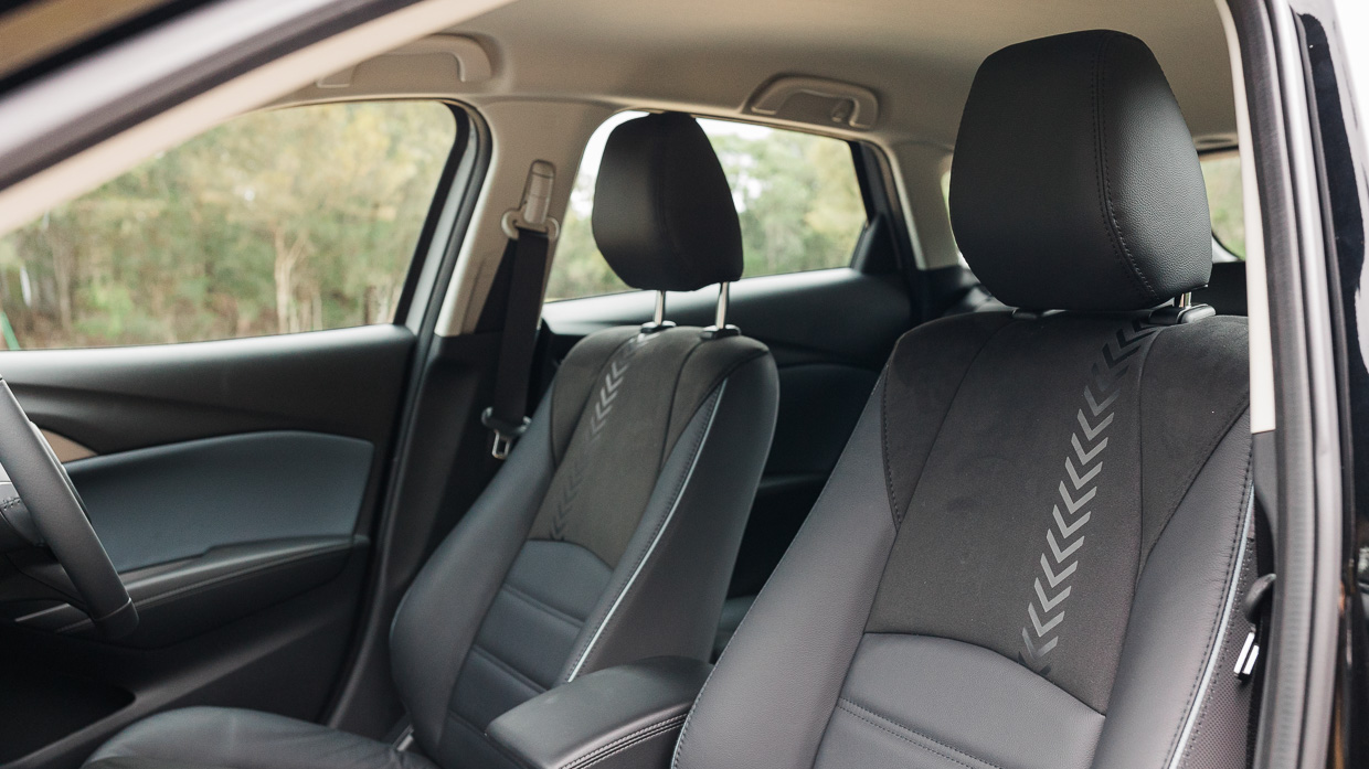 Mazda CX-3 Touring SP 2024 interior front seats