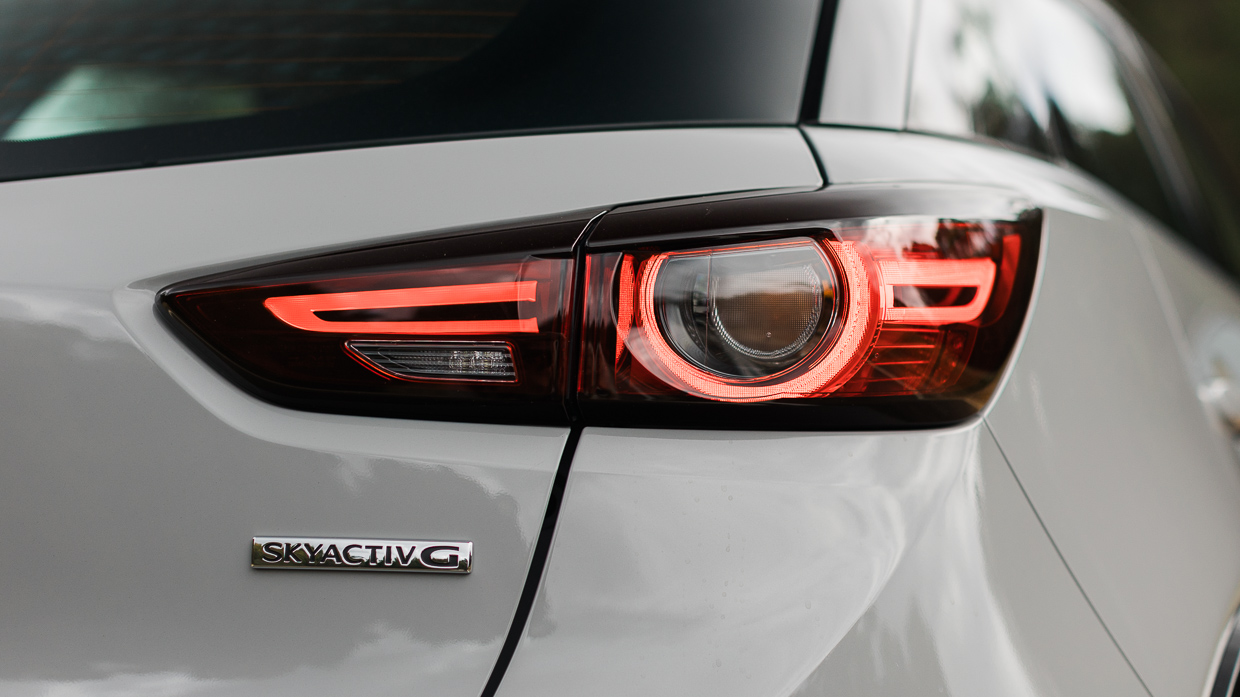 Mazda CX-3 Touring SP 2024 tail-light