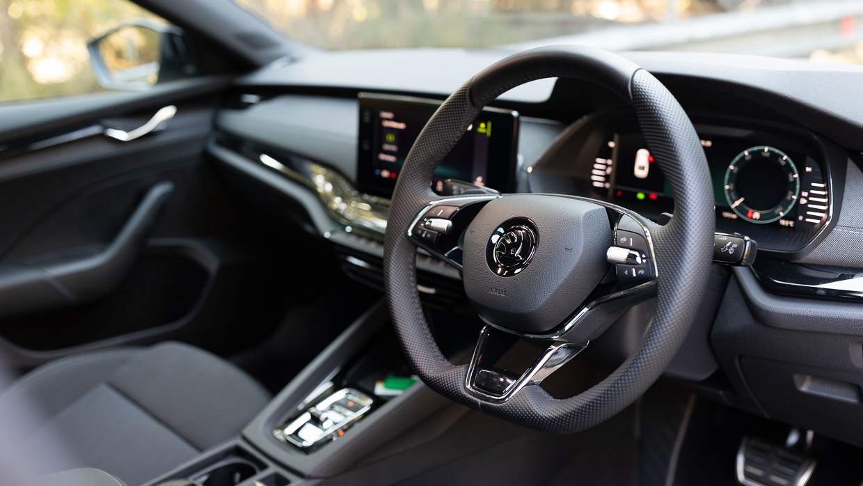 2024 Skoda Octavia Sportline interior steering wheel