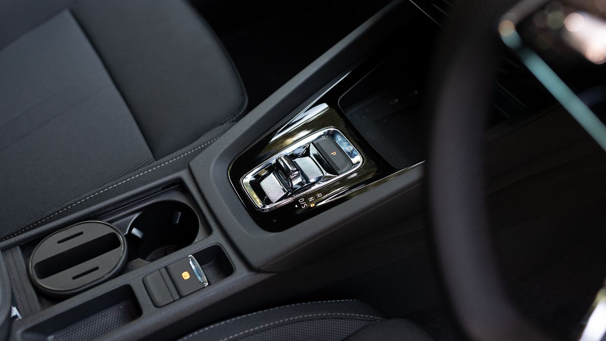 2024 Skoda Octavia Sportline drive selector switches