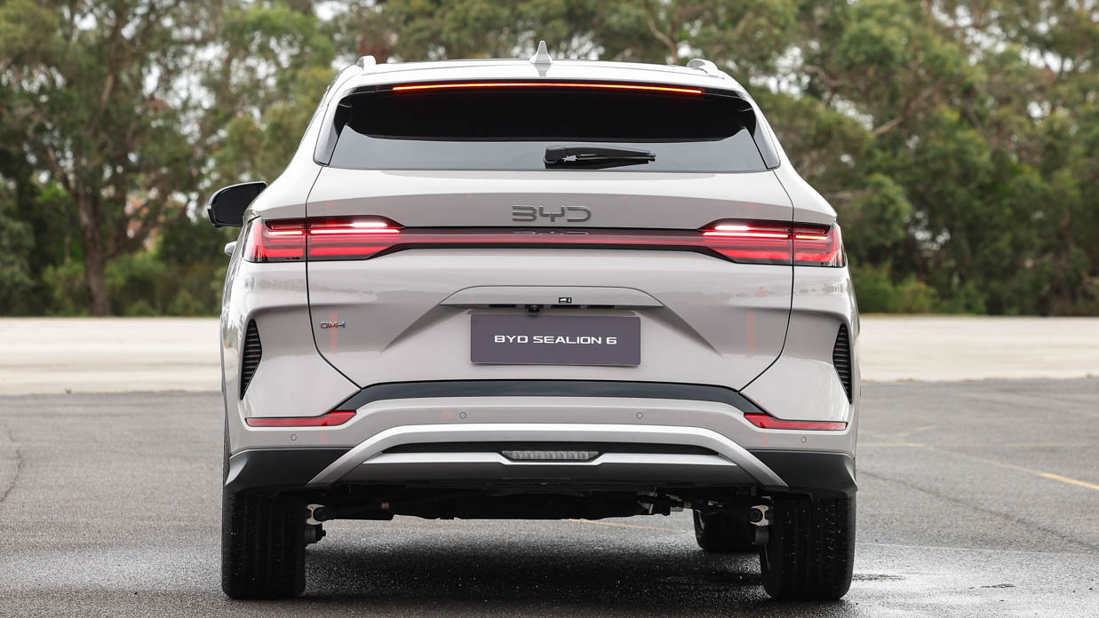 BYD Sealion 2024 rear