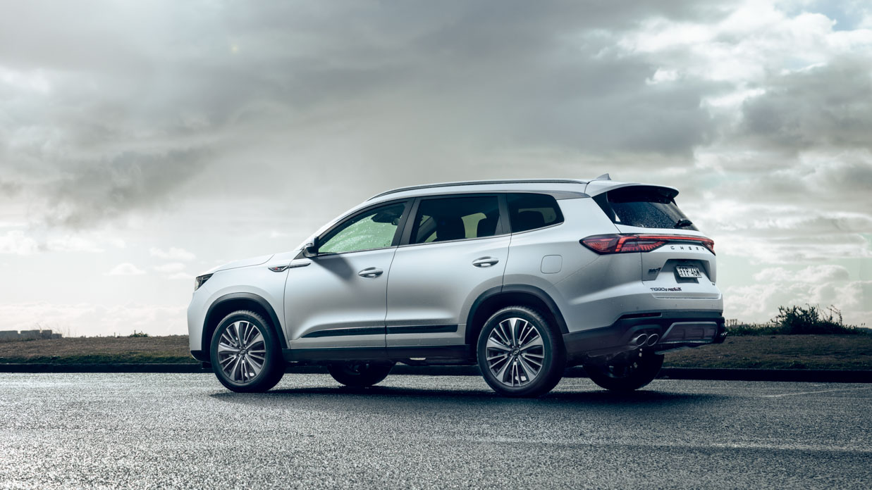 Chery Tiggo 8 Pro Max 2024 rear a ways