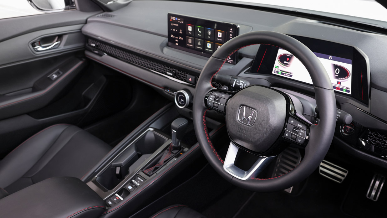 Honda Accord e-HEV RS 2024 interior