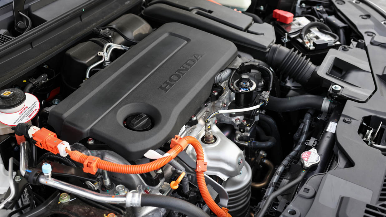 Honda Accord e-HEV RS 2024 engine