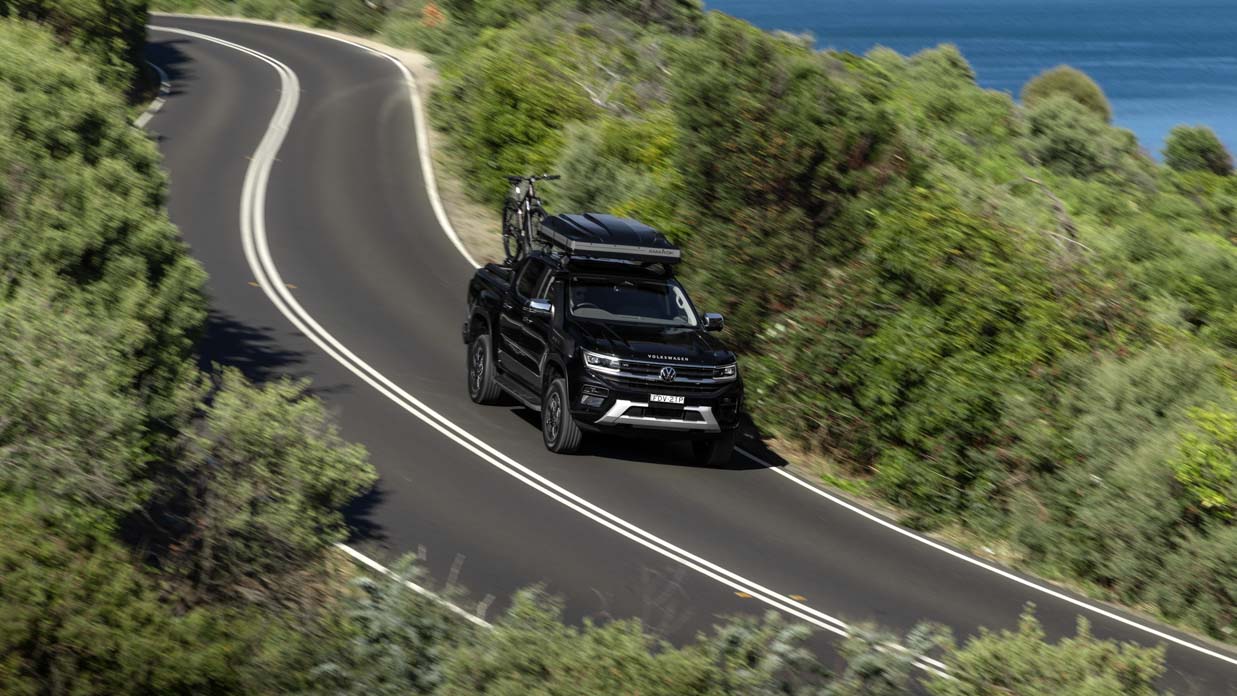 Volkswagen Amarok lifted 2024 corners