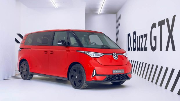 2025 Volkswagen ID Buzz GTX front 3/4 static studio shot