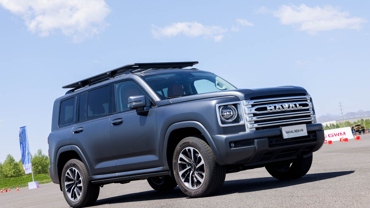 2024 GWM Haval H9 front 3/4 slanted angle