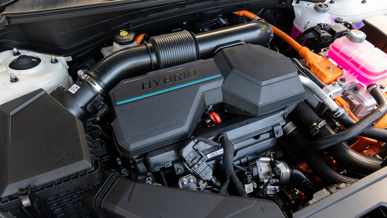 2024 Kia Sportage GT-Line Hybrid long-term engine bay shot