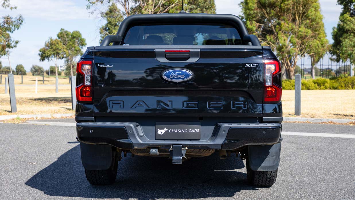 Ford Ranger XLT V6 2024 rear