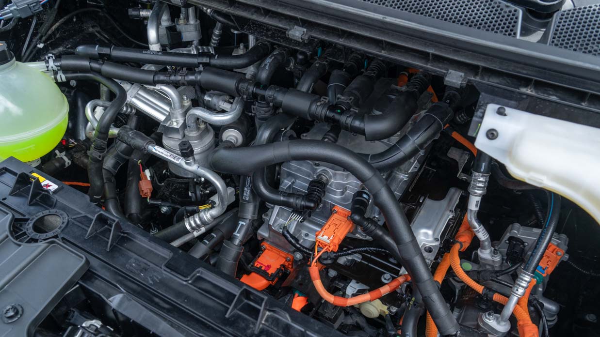 Ford Tourneo Titanium X 2024 engine