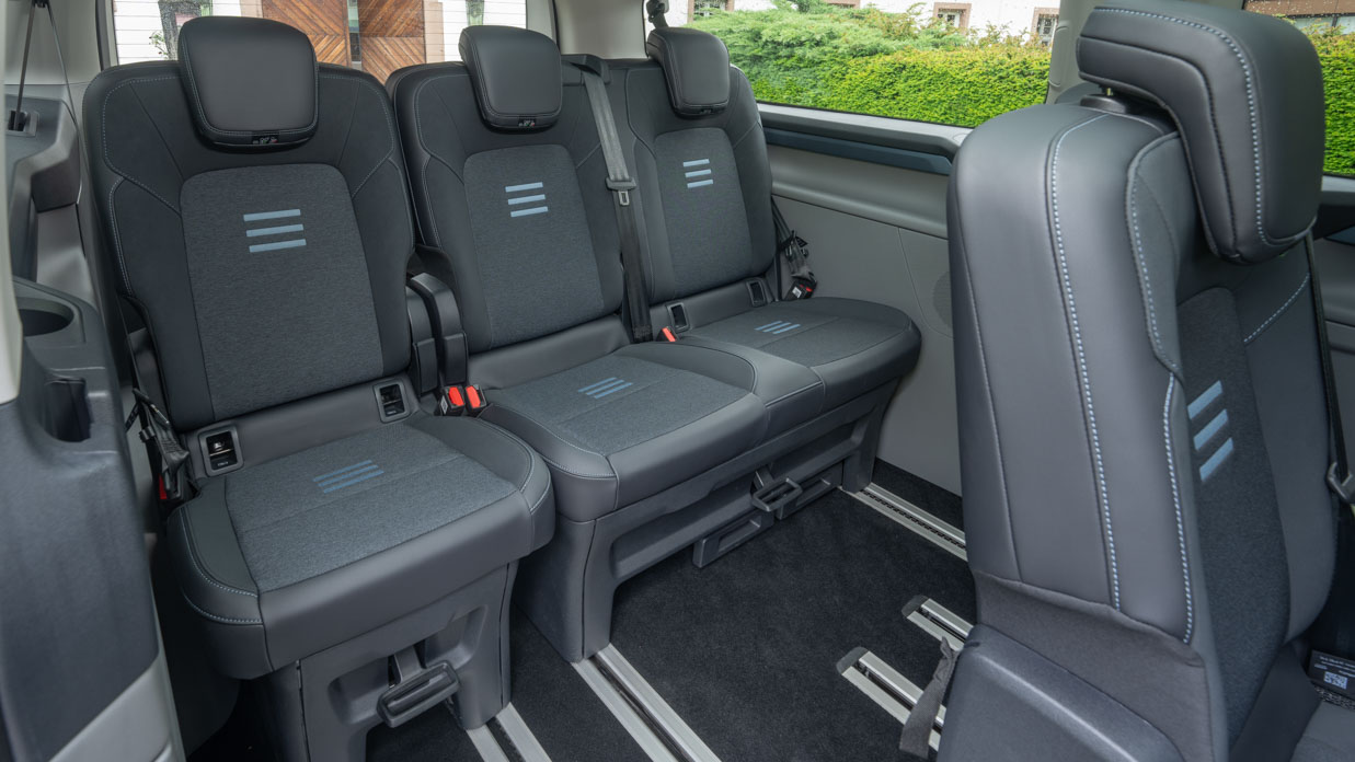 Ford Tourneo Active 2024 back seats