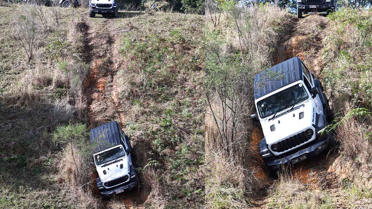 Jeep Wrangler Rubicon 2024 split