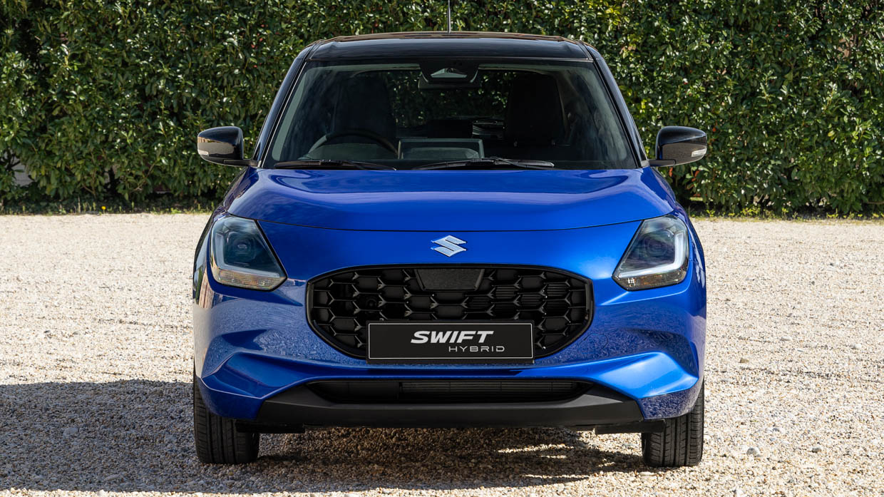 2024 Suzuki Swift blue front angle static shot