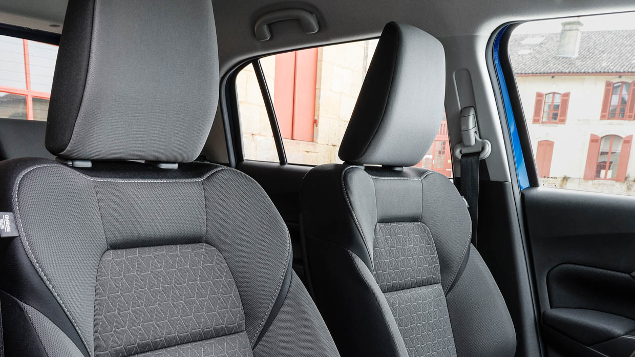 2024 Suzuki Swift hybrid interior seat materials