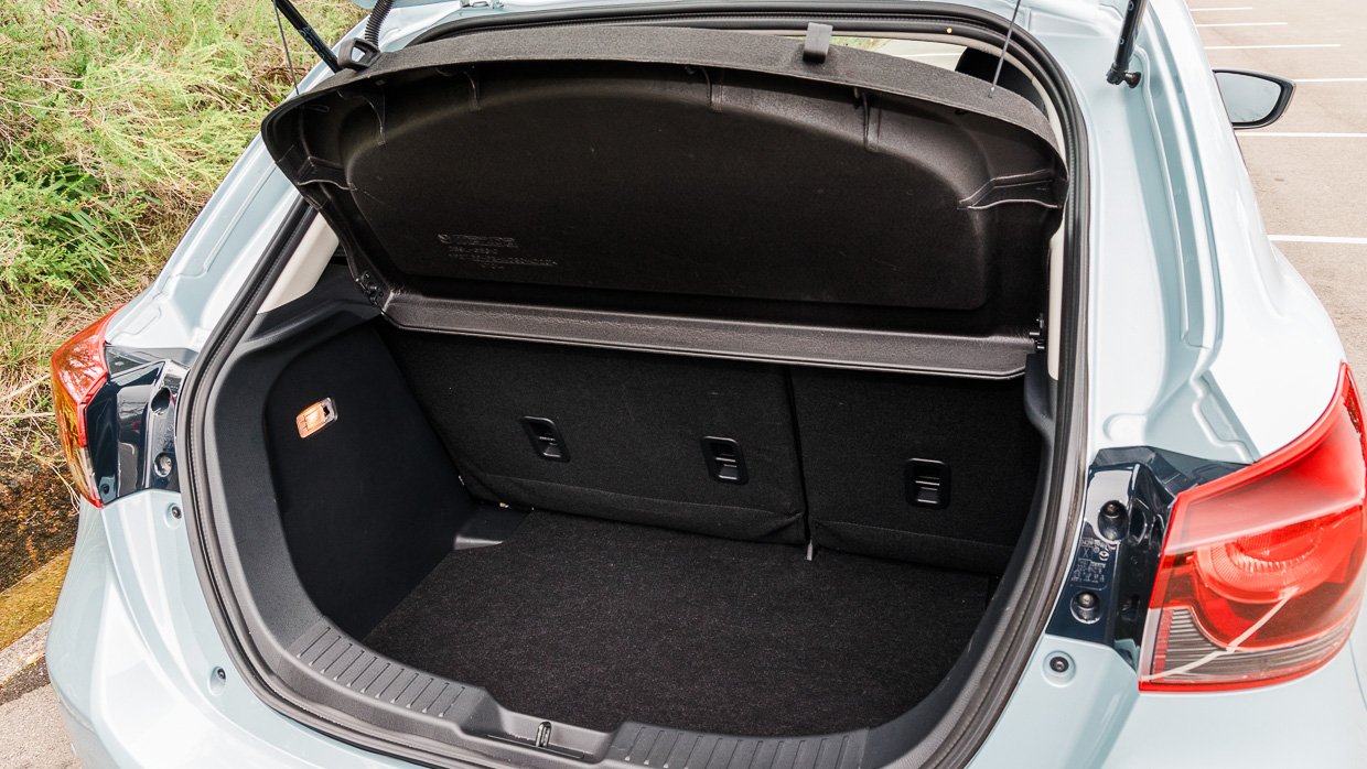 Mazda 2 GT 2024 interior boot