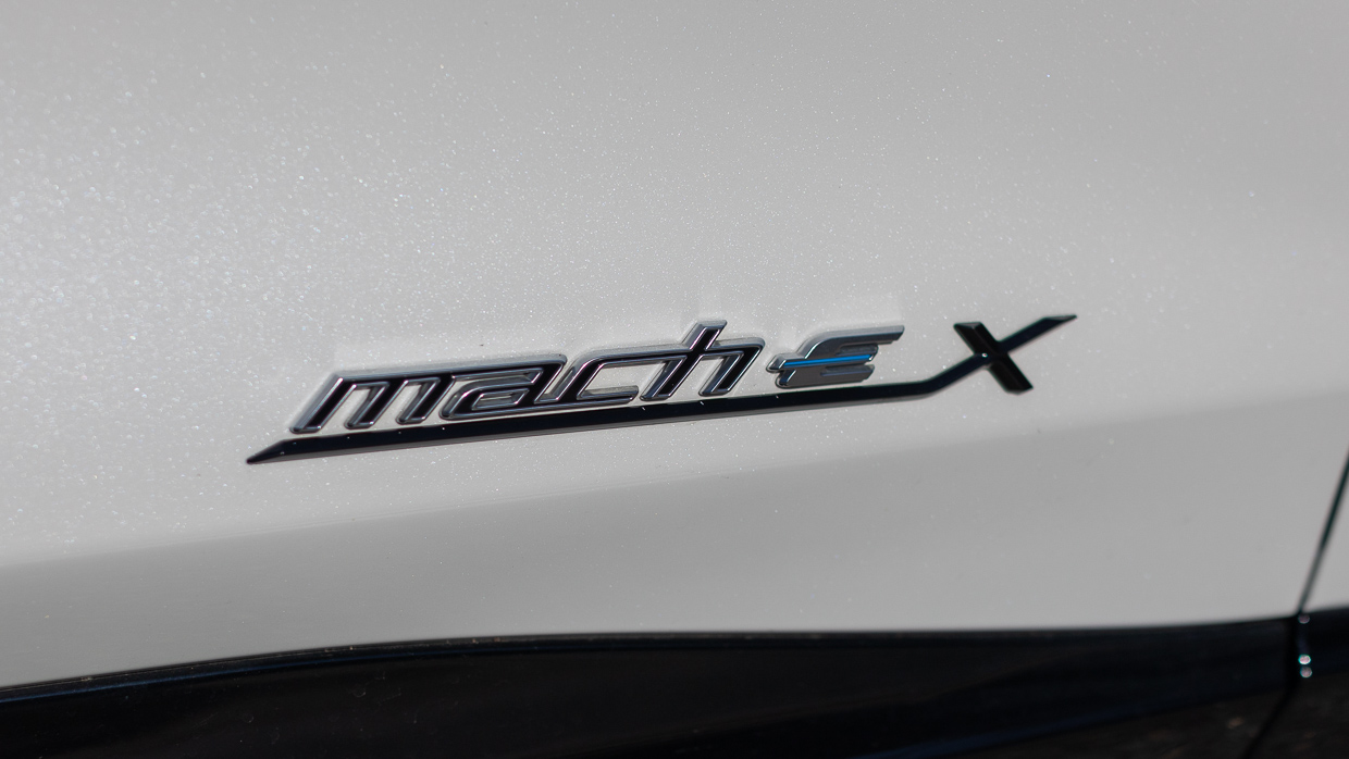 Ford Mustang Mach-E Premium 2024 badge
