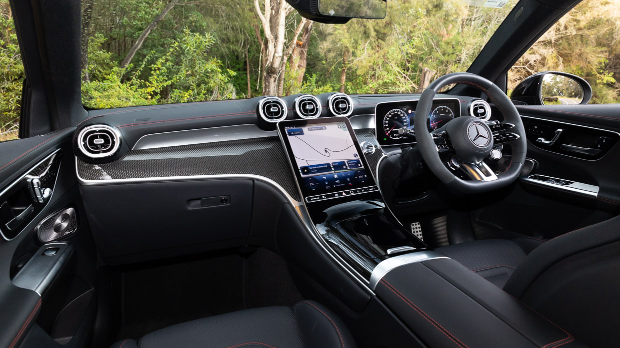 Mercedes-AMG GLC43 2024 interior 3
