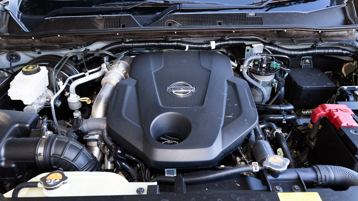 Nissan Navara Pro-4X 2024 engine