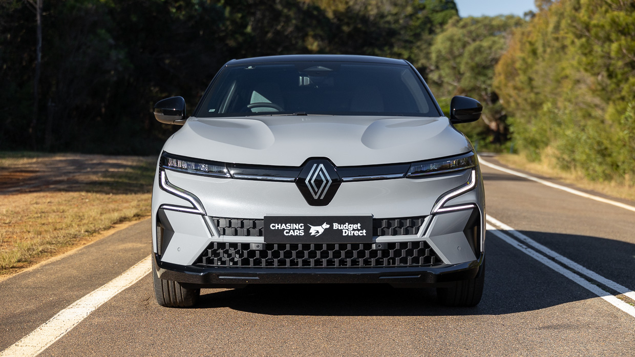 Renault Megane E-Tech 2024 front