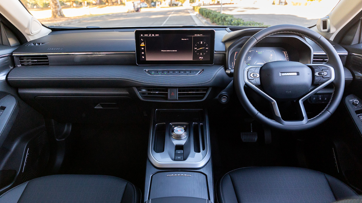 2024 Haval Jolion Hybrid interior centered shot