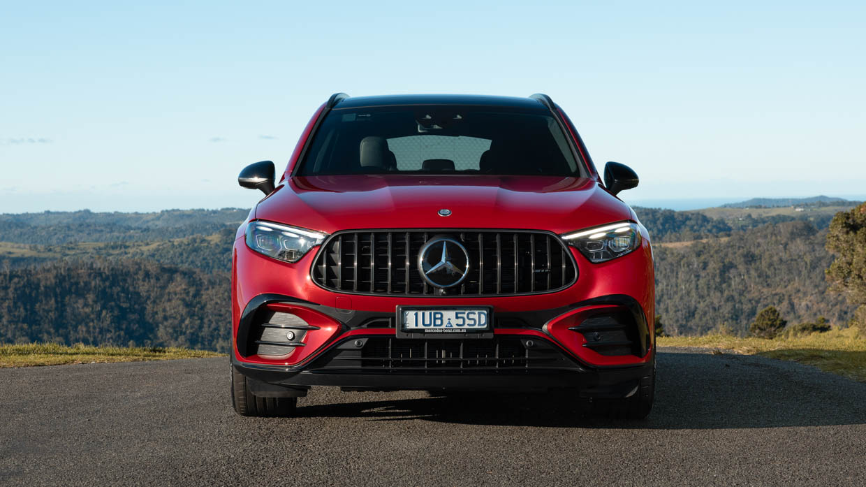 2024 Mercedes-AMG GLC 63 S front angle shot