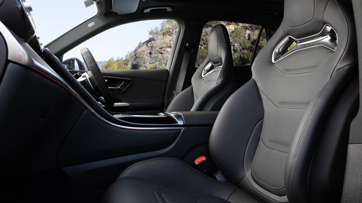 2024 Mercedes-AMG GLC 63 S interior front seats