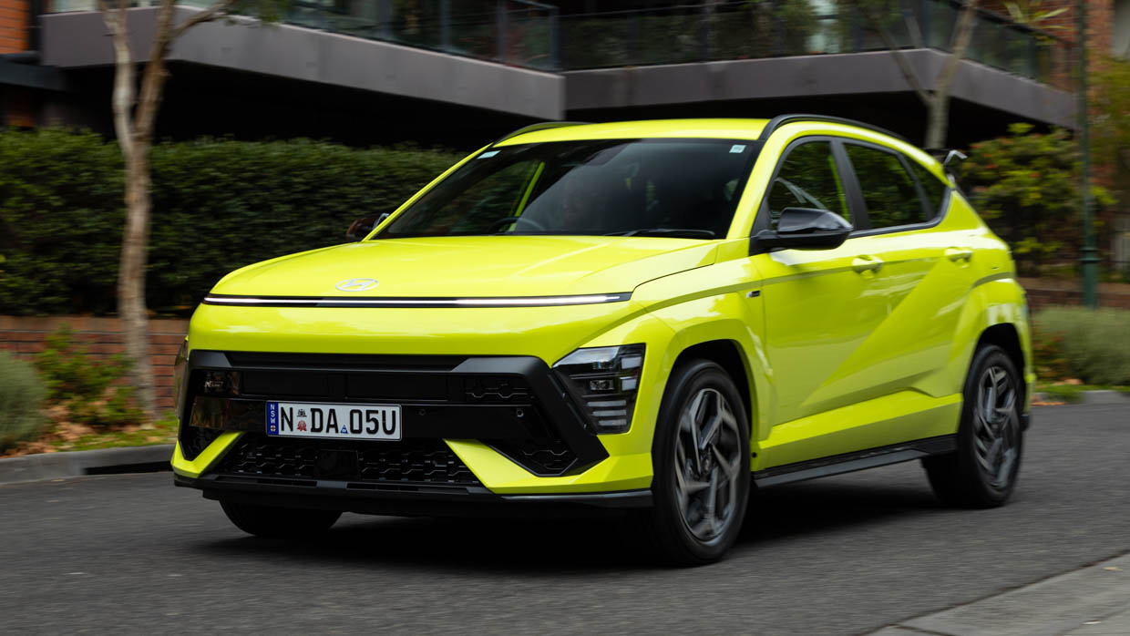 2024 Hyundai Kona Hybrid N-Line front 3/4 driving shot