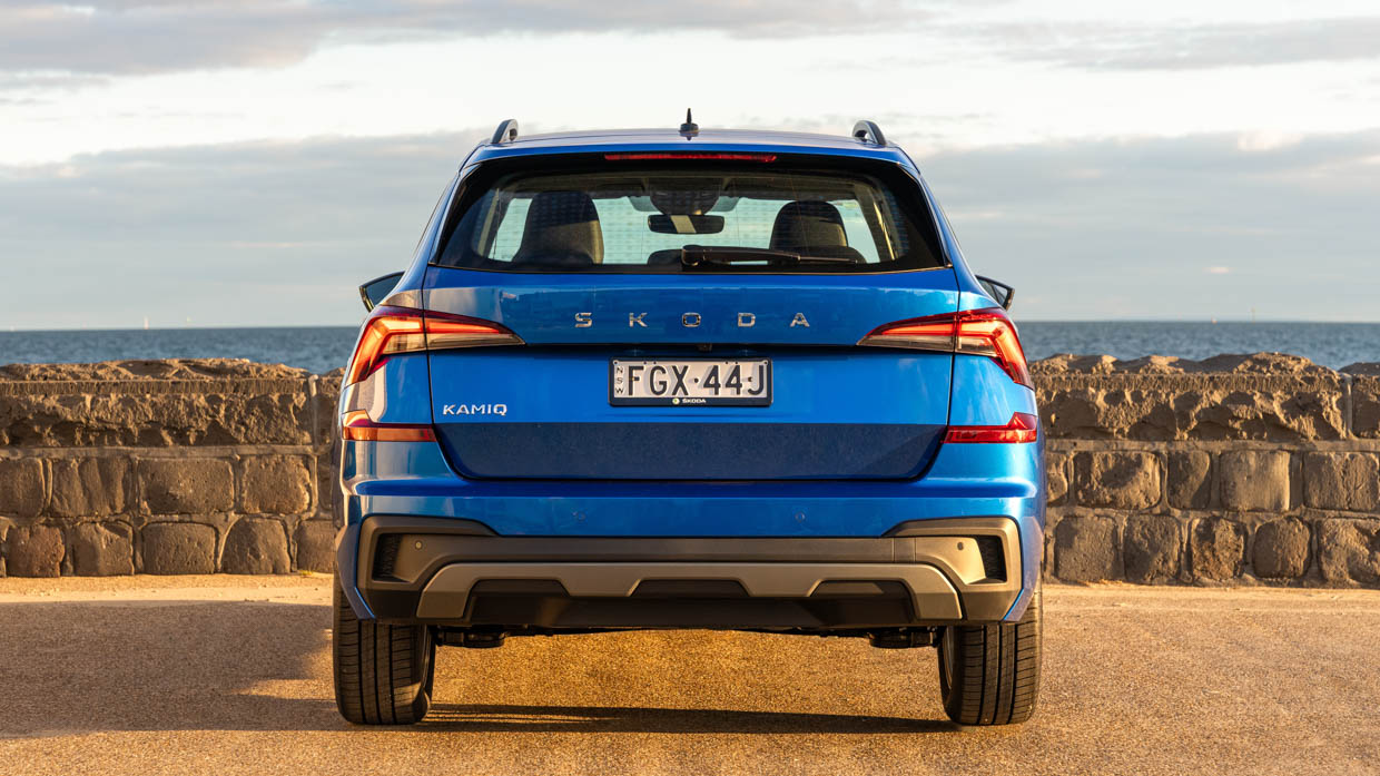 2024 Skoda Kamiq Select rear end angle with water