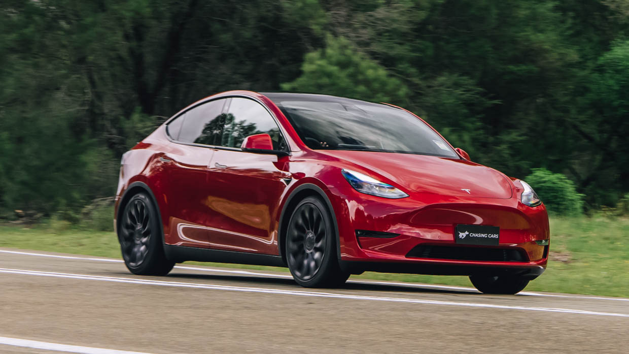 Car news today: Toyota investigating unibody Hilux sibling, Tesla takes top safety score, and more – 23 May 2025