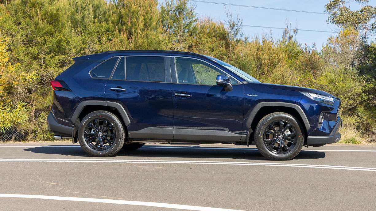 2024 Toyota RAV4 Cruiser Hybrid static aspect perspective
