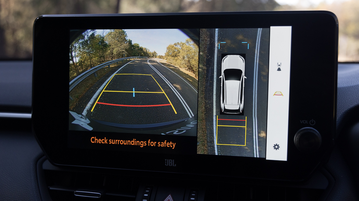 2024 Toyota RAV4 Cruiser Hybrid reversing camera screen
