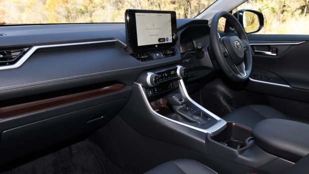 2024 Toyota RAV4 Cruiser Hybrid wheel and screens