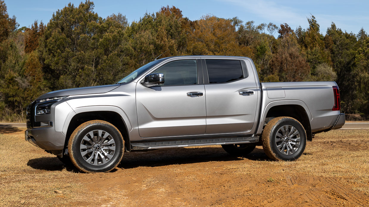2024 Mitsubishi Triton GLS side profile static shot