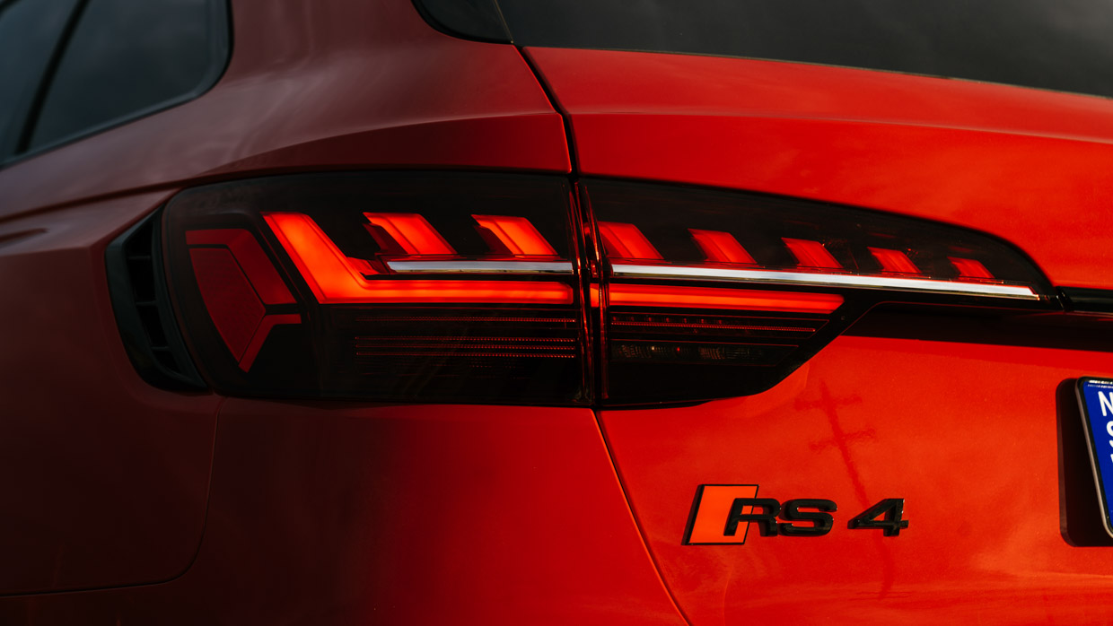 Audi RS4 Avant 2024 tail-light
