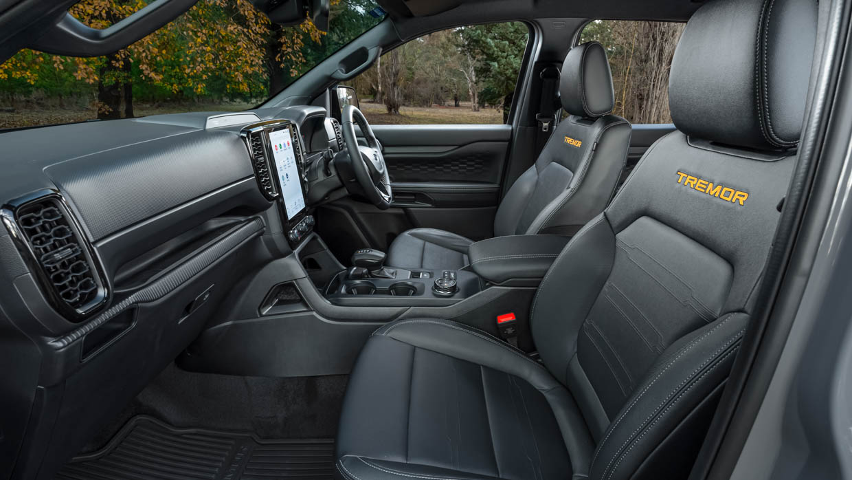 Ford Ranger Tremor 2024 interior front seats