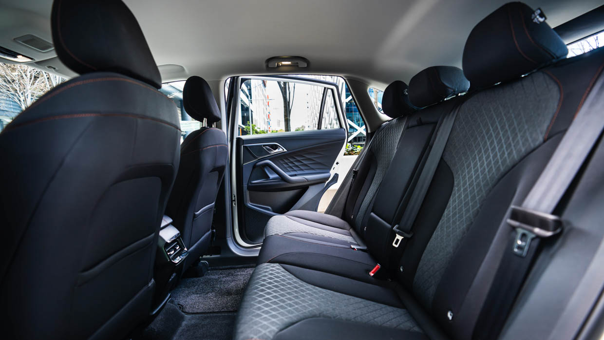 2024 MG HS white back seat shot