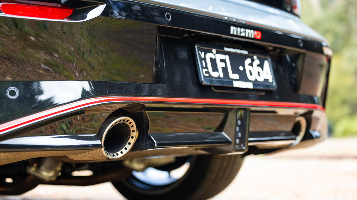 Nissan Z Nismo 2024 exhaust
