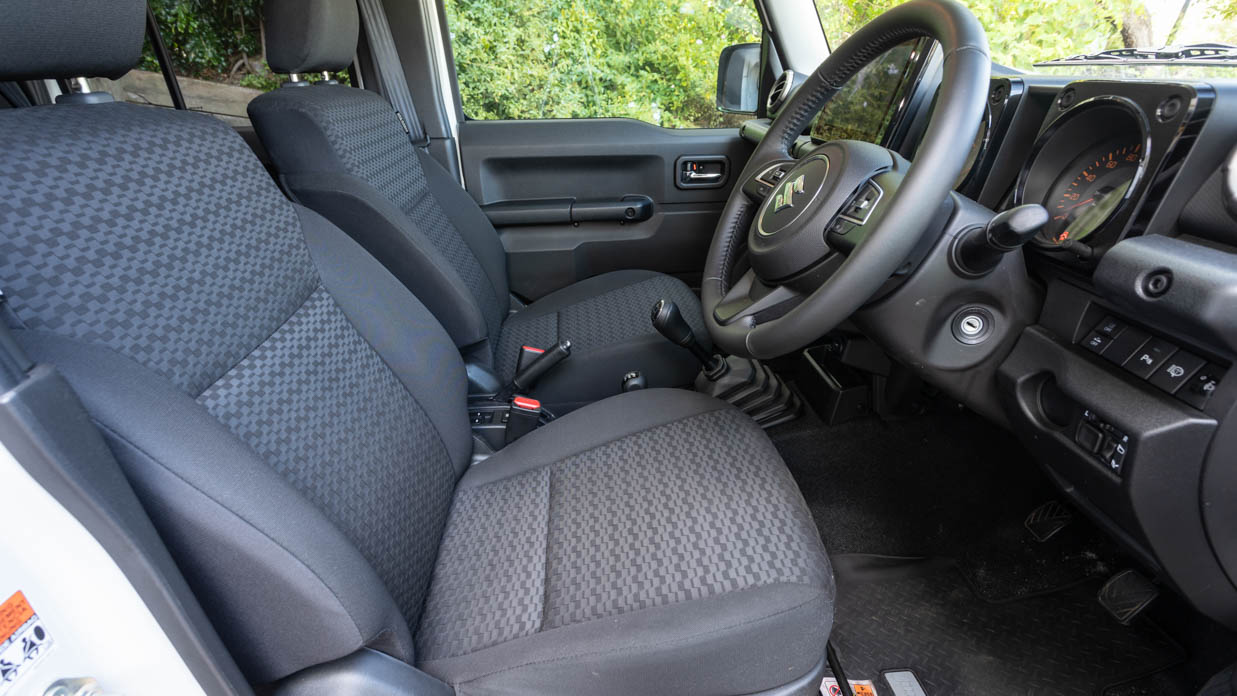 Suzuki Jimny XL 2024 front seat 2