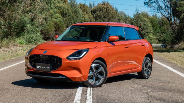 Suzuki Swift GLX 2024 front 3/4