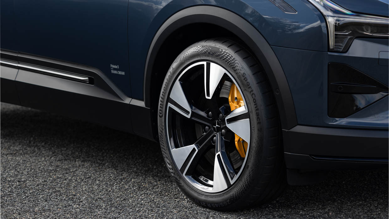 2024 Polestar 3 long range dual motor alloy wheel design