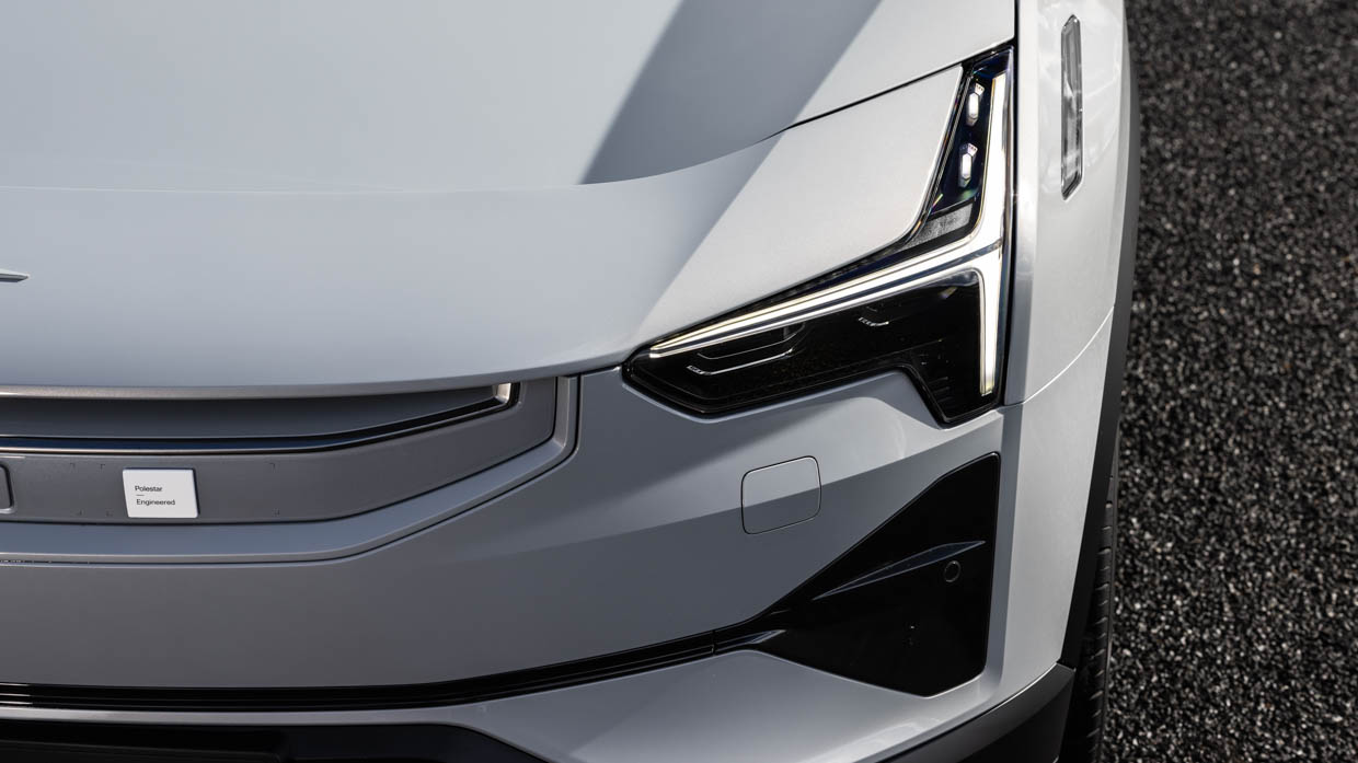 2024 Polestar 3 Performance LRDM front light signature